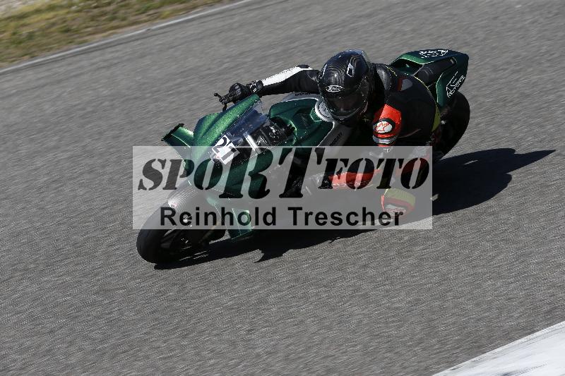 /07 09.04.2026 Cornu Master School ADR/Gruppe rot/21